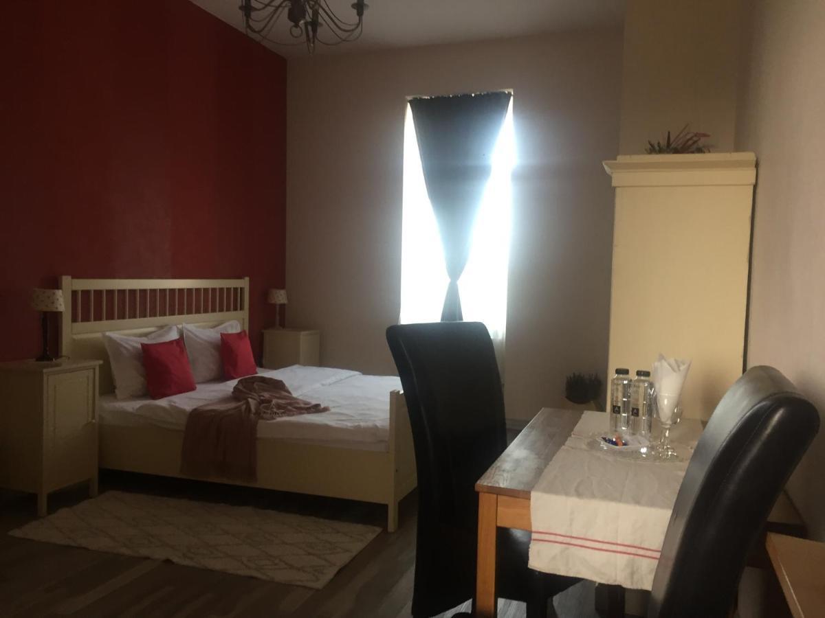 Casa Miriam Apartment Paulis Екстериор снимка